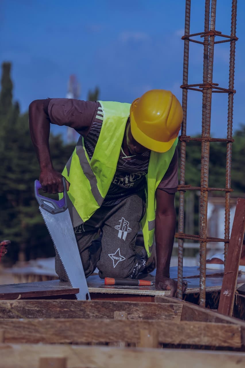 Your Guide to Starting a Career Through a Trade School In Tennessee
