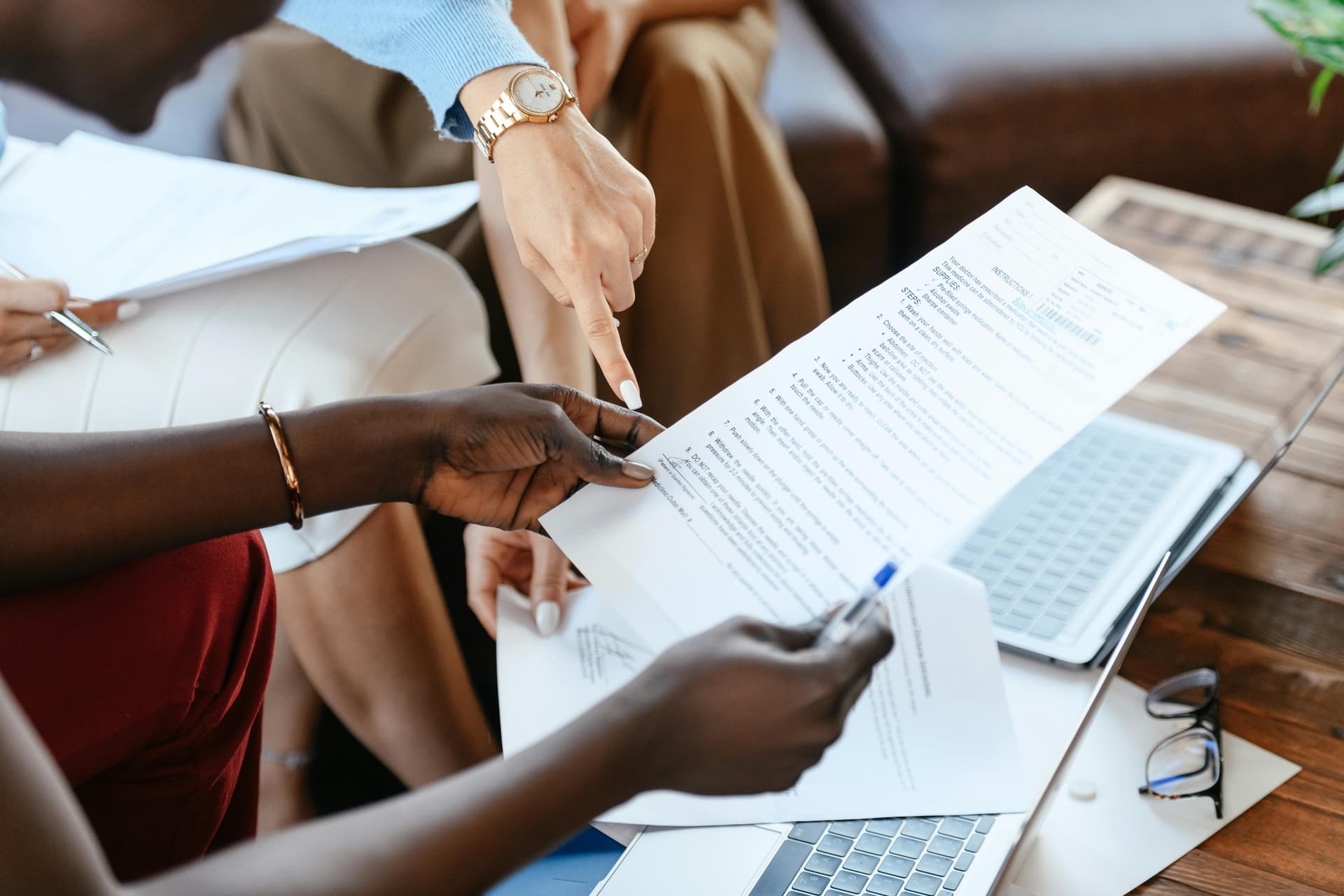 The Ultimate Guide to B2B Mystery Shopping for Business Growth