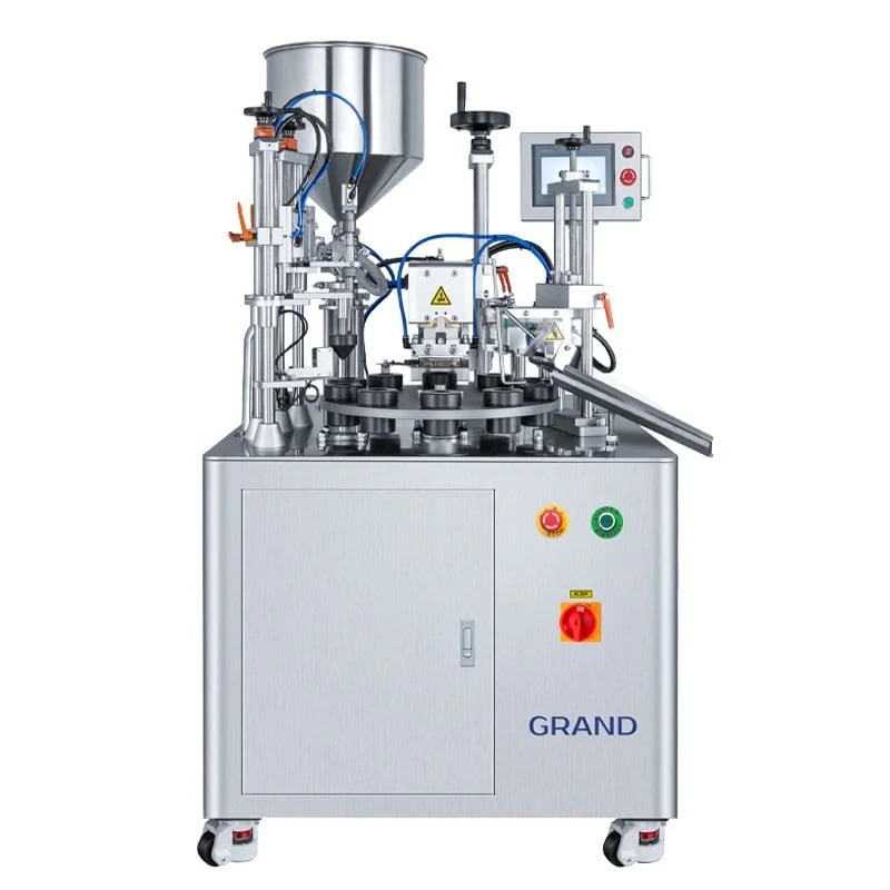 The Role of a Vacuum Circuit Breaker in Power Distribution Systems
