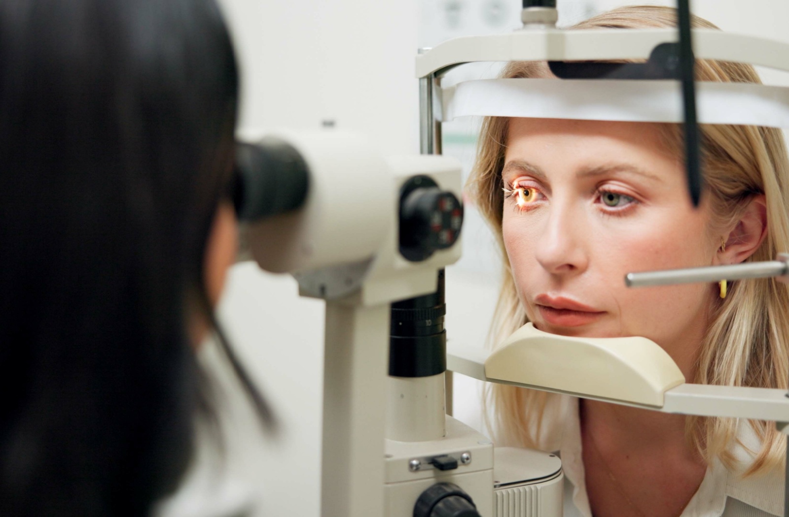 Comprehensive Contact Lens Eye Exam for Safe and Comfortable Wear