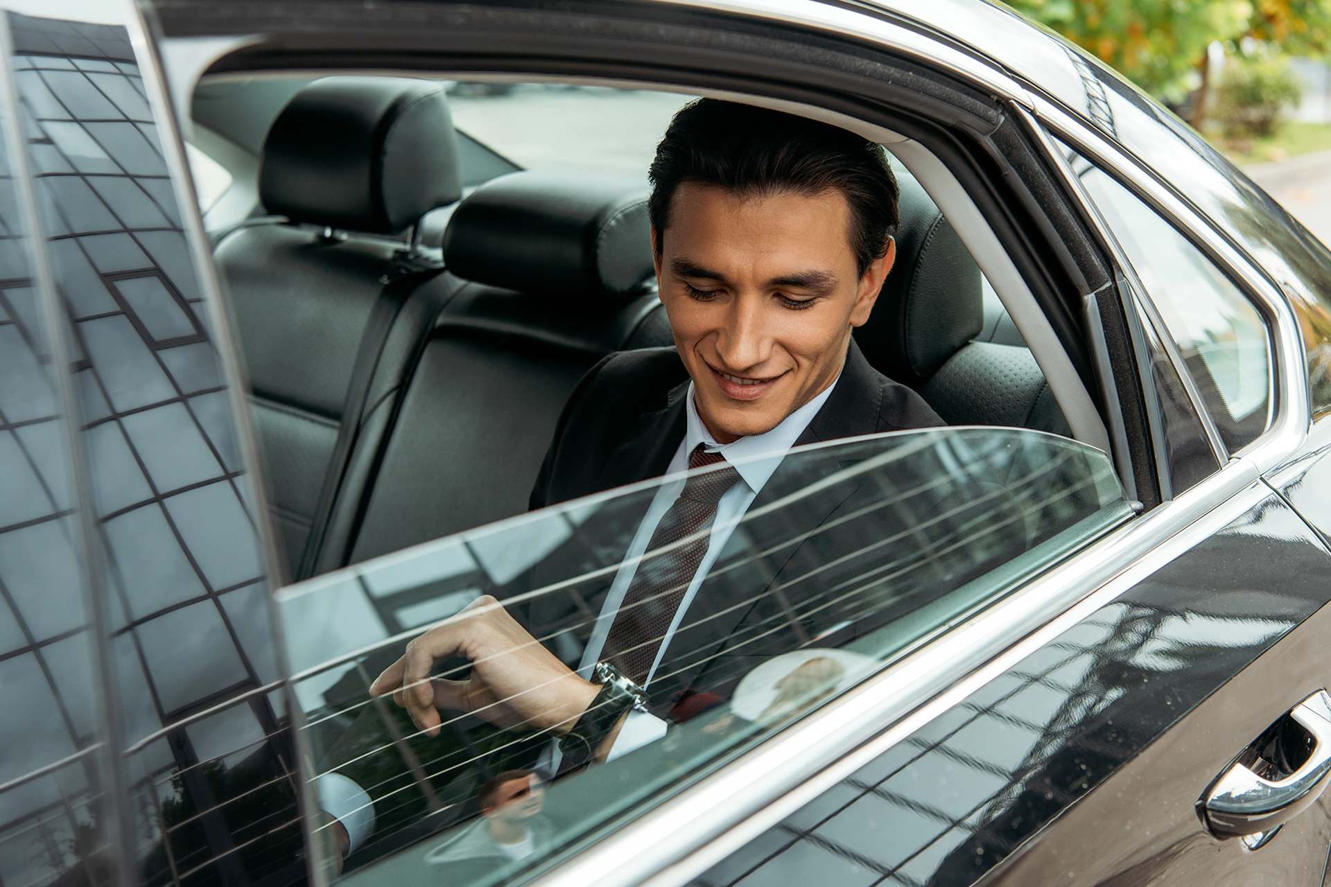 5 Luxurious Airport Limo YVR Options You Can’t Miss