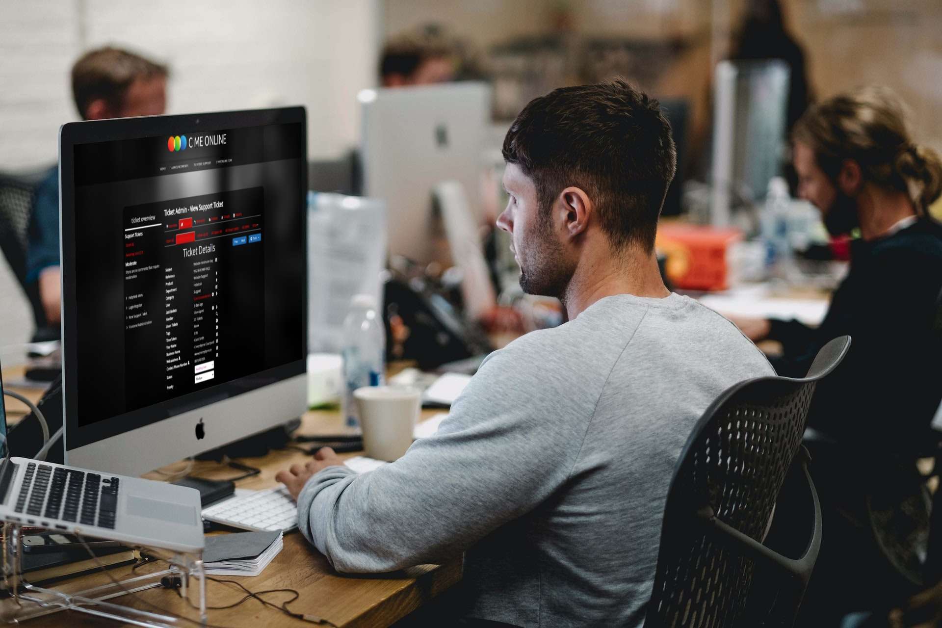 Dedicated WordPress Hosting vs Shared Hosting: What You Need to Know