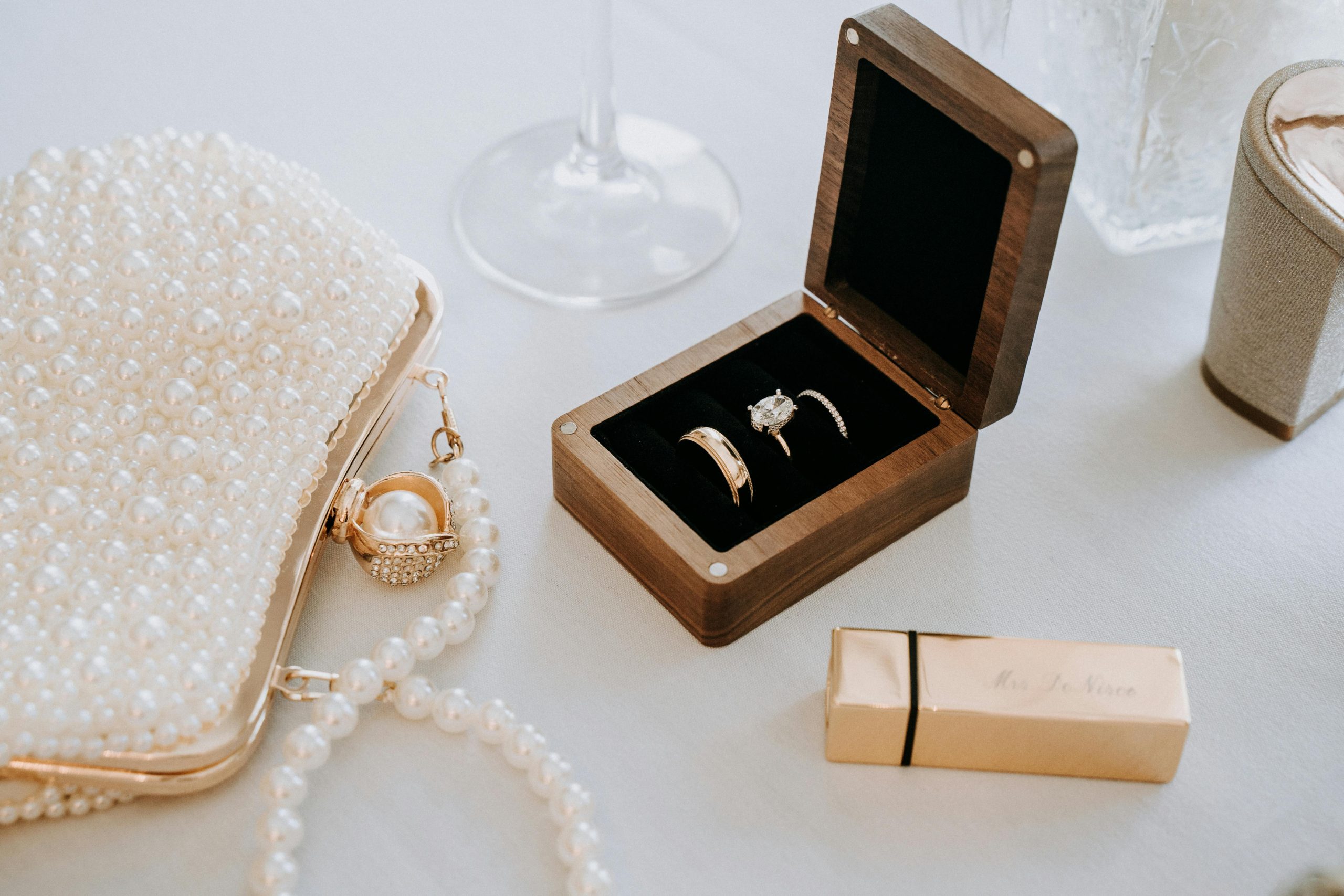 Top Things to Consider When Working with a Jewelry Box Manufacturer